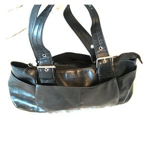 Kenneth Cole hand bag